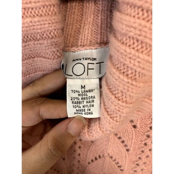 LOFT Pink Lambswool Angora Blend Cable Knit Turtleneck Sweater Size Medium - Picture 3 of 3